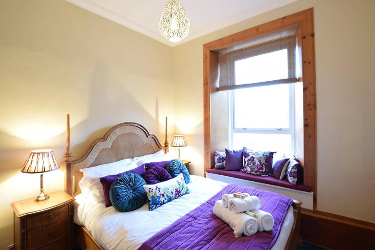 Joivy Classic Apt With Castle Views In Old Town EDI Buitenkant foto